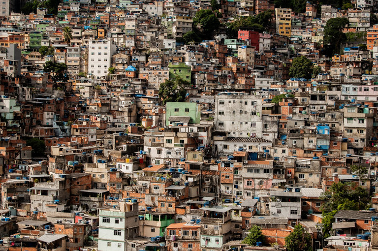 Imagem para edital, favela, MinC, programa